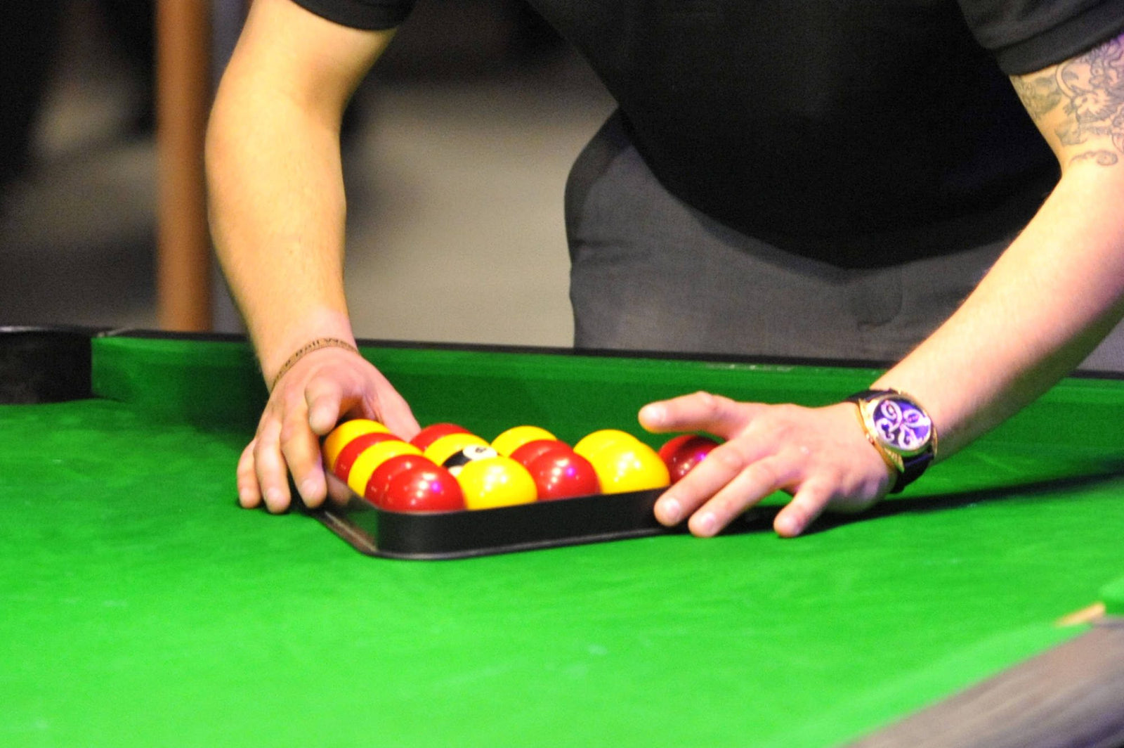 Learn To Rack Pool Balls Perfectly For Popular Games Cue Case